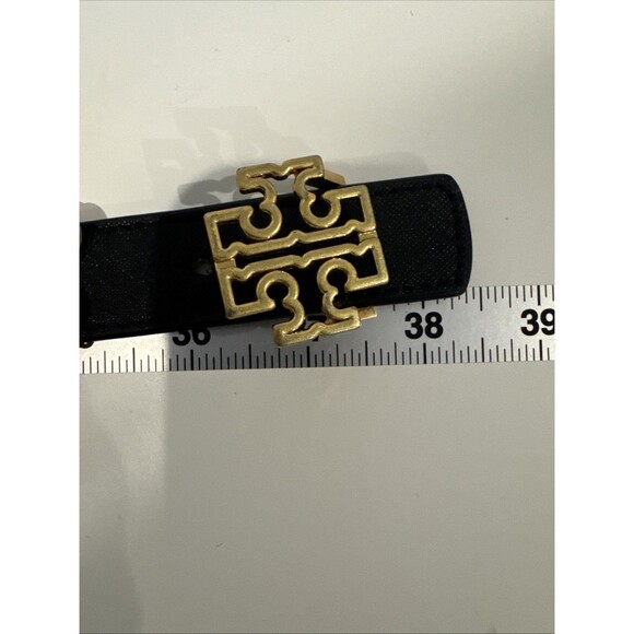 Tory Burch Size M Reversible Black Tan Saffiano Leather Belt Black Logo Buckle - Picture 5 of 14